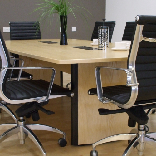 Tables & Seating-Conference, Meeting & Training Rooms-TT02